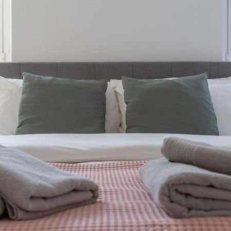 Stylish Apartment - Casa Leone - Center Trieste Luaran gambar