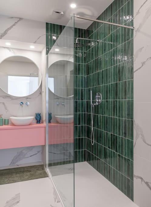 Stylish Apartment - Casa Leone - Center Trieste Luaran gambar